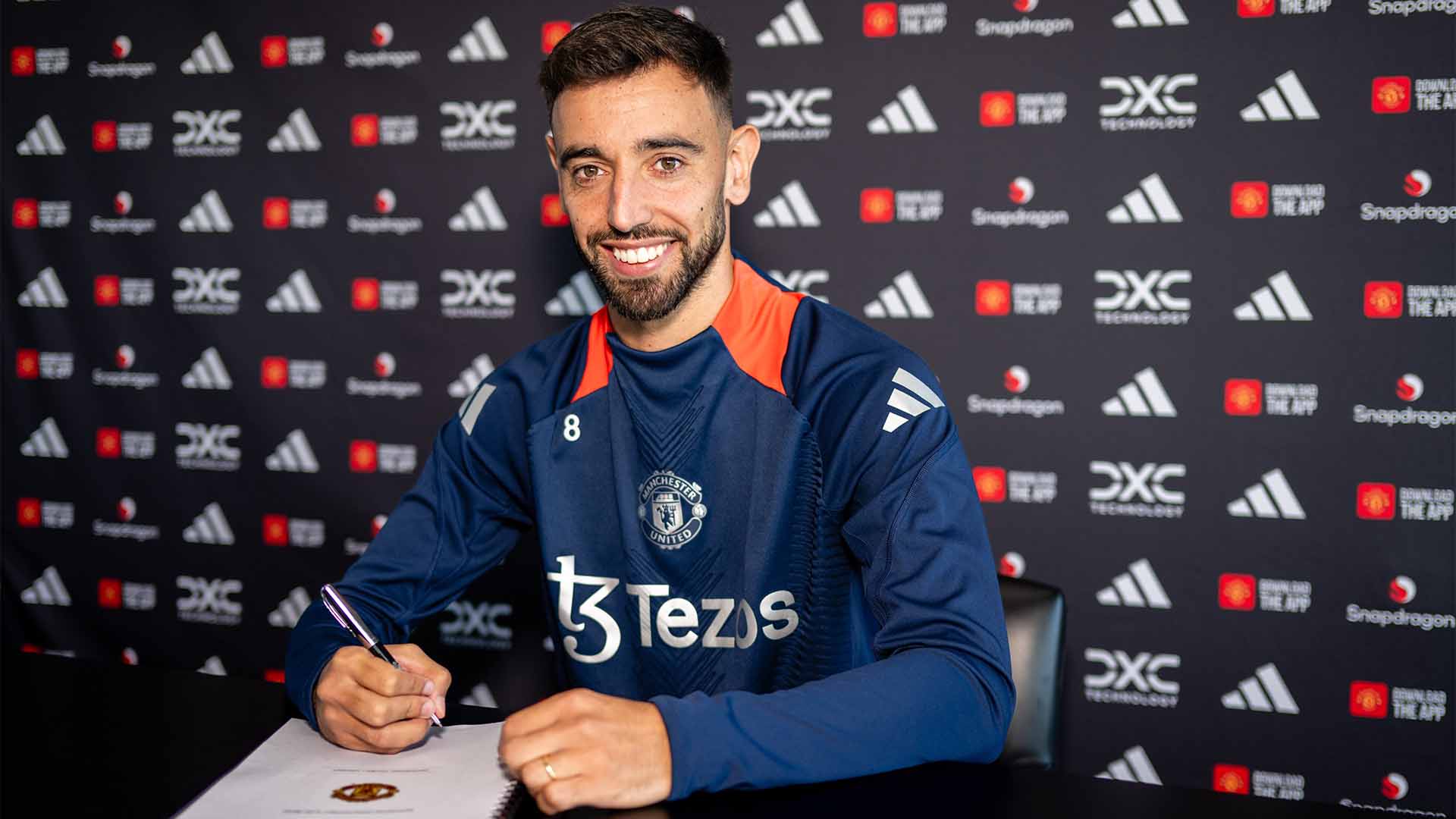 Bruno Fernandes Teken Kontrak Baru dengan Manchester United Hingga 2027