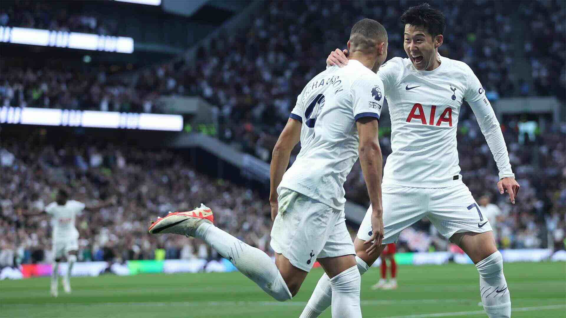 Tottenham Hancurkan Manchester United dalam Laga Krusial